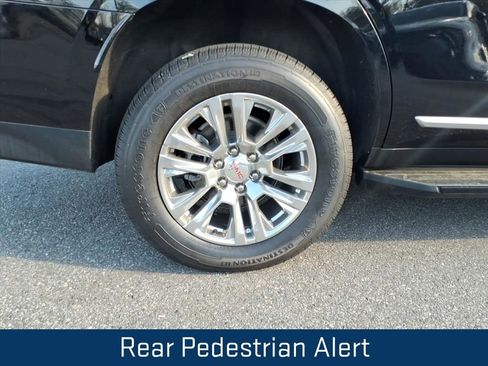 Certified 2024 GMC Yukon Denali image 28