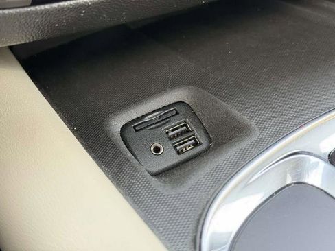 Used 2021 Buick Enclave Essence w/ Sport Touring Edition image 32