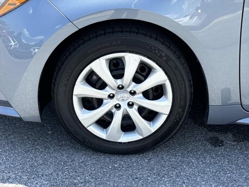 Used 2024 Toyota Corolla LE FWD image 7