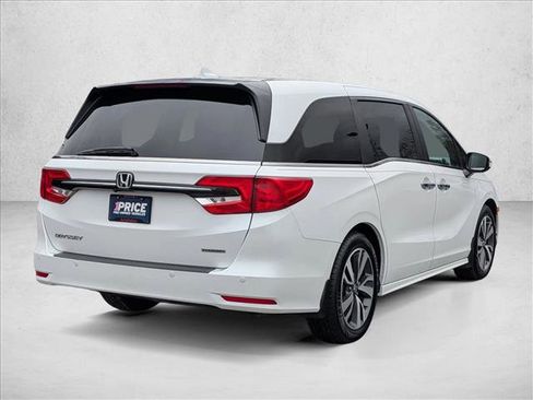 Used 2021 Honda Odyssey Touring image 5