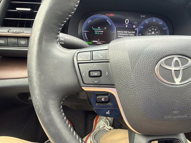 Certified 2024 Toyota Crown AWD/4WD image 20