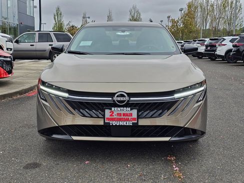 New 2026 Nissan Sentra SV FWD image 2