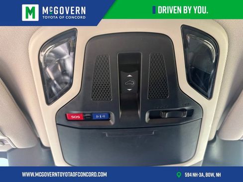 Used 2023 Subaru Outback Limited AWD/4WD image 33