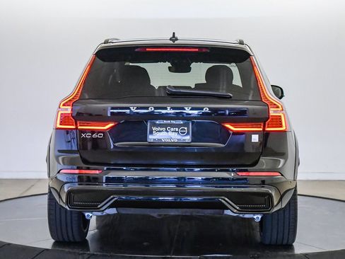 Certified 2024 Volvo XC60 T8 Polestar AWD/4WD image 3