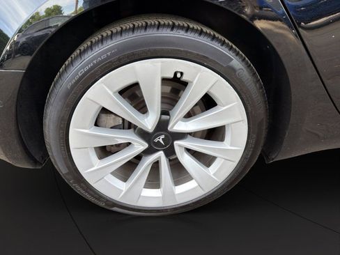 Used 2022 Tesla Model 3 Long Range AWD/4WD image 23