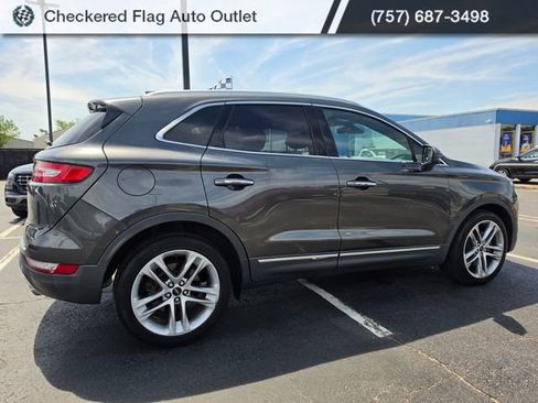 Used 2019 Lincoln MKC Reserve w/ MKC Climate Package AWD/4WD image 8