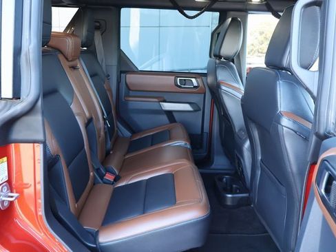 Used 2023 Ford Bronco Outer Banks image 15