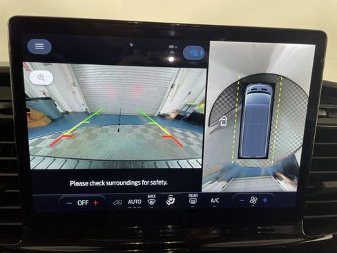 New 2023 Ford E-Transit Low Roof w/ Interior Upgrade Package image 17