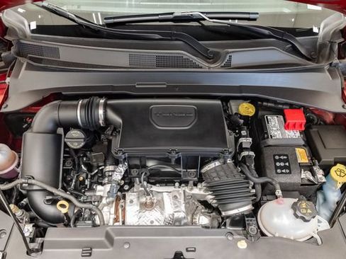Used 2025 Jeep Compass Limited AWD/4WD image 3