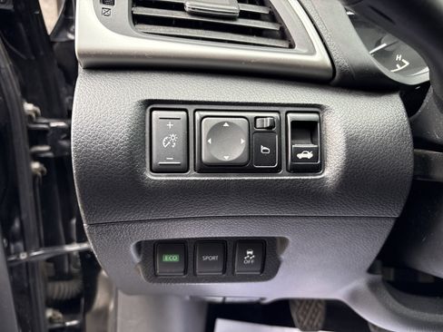 Used 2017 Nissan Sentra SR Turbo w/ SR Turbo Premium Package image 17