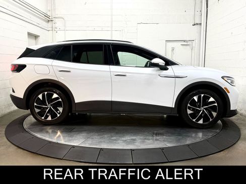 Used 2022 Volkswagen ID.4 Pro S RWD image 10