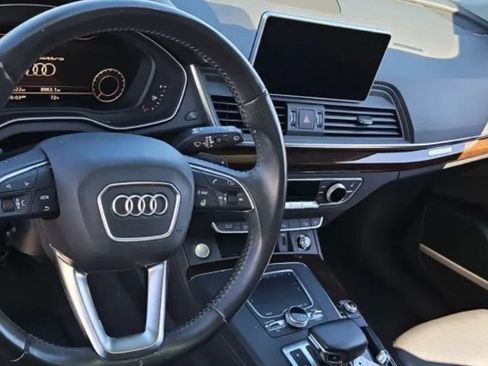 Used 2019 Audi Q5 2.0T Premium Plus AWD/4WD image 3