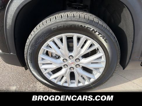 New 2026 GMC Acadia Elevation image 9