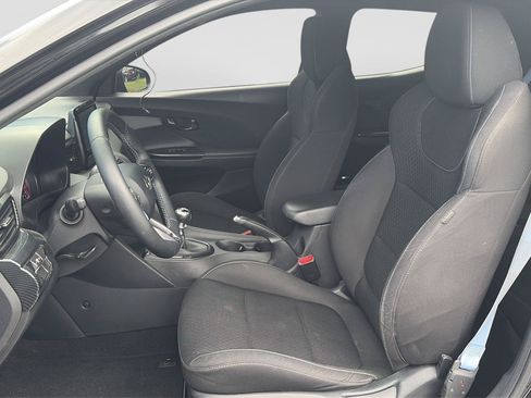Used 2020 Hyundai Veloster N w/ Performance Package FWD image 10