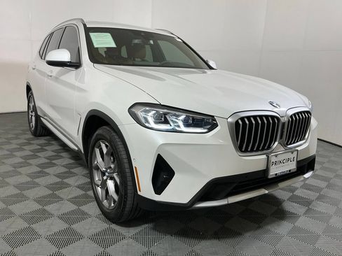 Certified 2024 BMW X3 xDrive30i w/ Premium Package AWD/4WD image 4