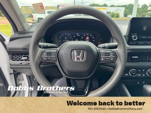 Used 2024 Honda Accord EX image 17