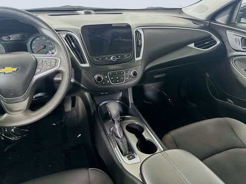 Used 2023 Chevrolet Malibu LT image 18