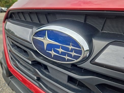 Used 2024 Subaru Outback Premium AWD/4WD image 5