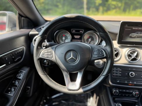 Used 2015 Mercedes-Benz CLA 250 4MATIC image 24