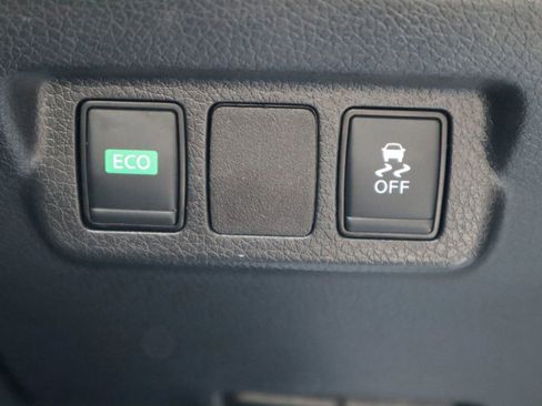 Used 2019 Nissan Sentra S image 26