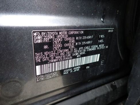 Certified 2020 Toyota RAV4 XLE w/ Convenience Package AWD/4WD image 21