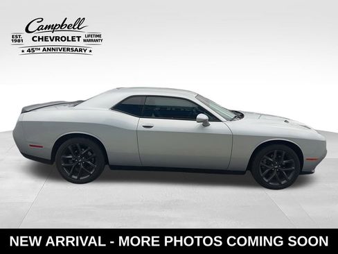 Used 2023 Dodge Challenger SXT w/ Plus Package RWD image 6