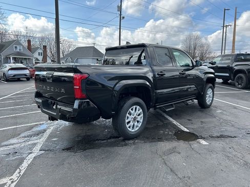 New 2026 Toyota Tacoma SR5 AWD/4WD image 4