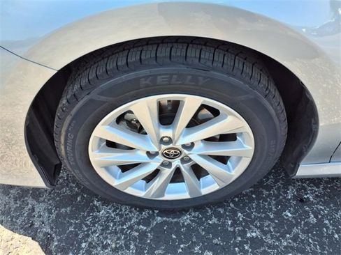 Used 2023 Toyota Camry LE image 38