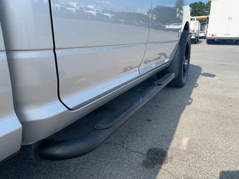 Used 2018 RAM 1500 Express RWD image 19