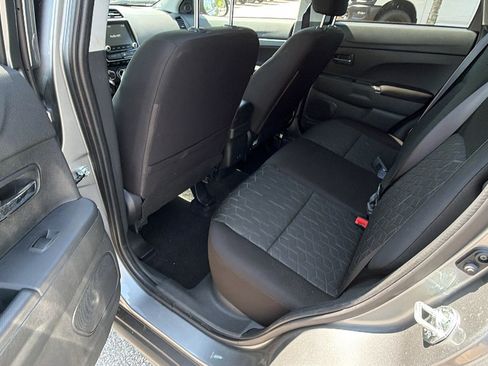 Used 2025 Mitsubishi Outlander Sport AWD image 23
