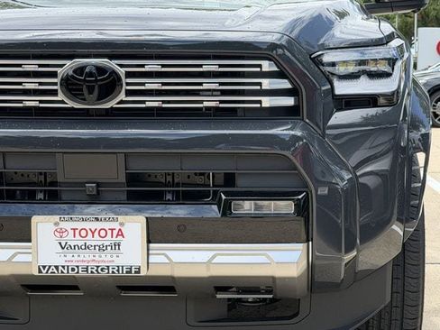 New 2026 Toyota 4Runner Limited AWD/4WD image 8