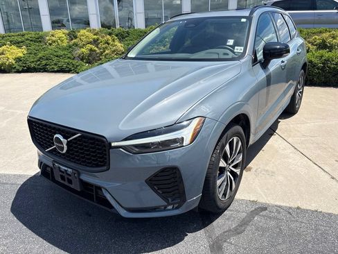 Used 2024 Volvo XC60 B5 Core w/ Protection Package Premier AWD/4WD image 2