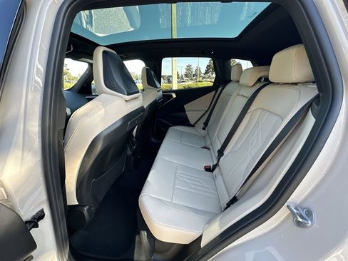New 2025 BMW X3 xDrive30i w/ Convenience Package image 26
