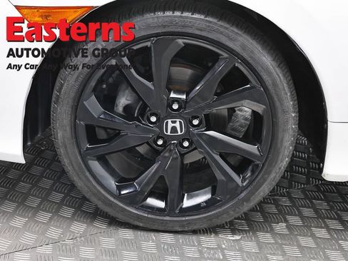 Used 2021 Honda Civic Sport image 28