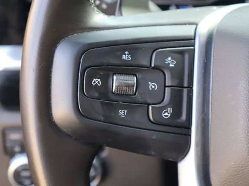 Used 2023 GMC Sierra 1500 SLT AWD/4WD image 13