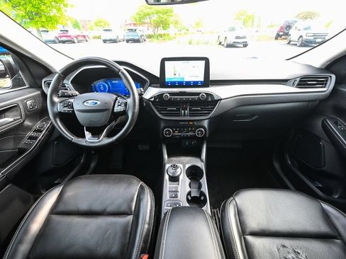 Used 2021 Ford Escape Titanium AWD/4WD image 30