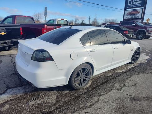 Used 2009 Pontiac G8 w/ Comfort And Sound Package image 7