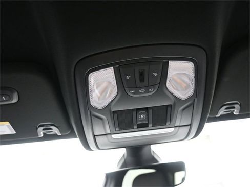 Used 2022 RAM 1500 Big Horn image 12