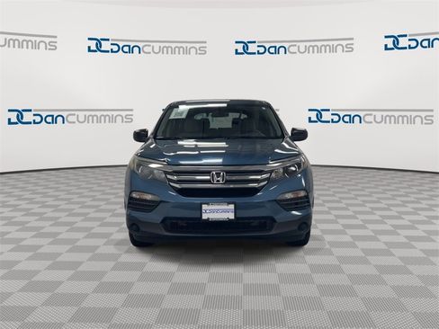 Used 2017 Honda Pilot LX image 6