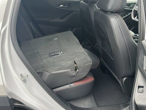 Used 2025 Chevrolet Equinox RS w/ Safety and Technology Package FWD image 31