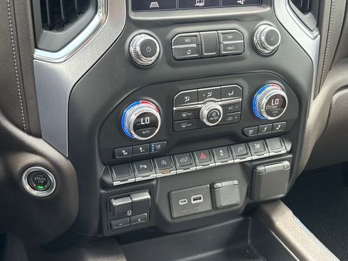 Used 2021 GMC Sierra 1500 SLT RWD image 11