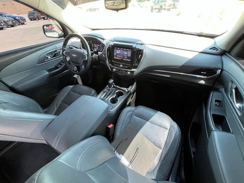Used 2020 Chevrolet Traverse Premier w/ LPO, Floor Liner Package AWD/4WD image 20