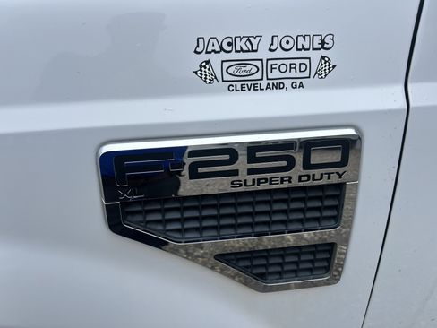 Used 2008 Ford F250 XL RWD image 15