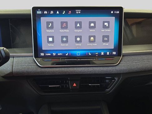 Used 2025 Volkswagen Tiguan S AWD/4WD image 21