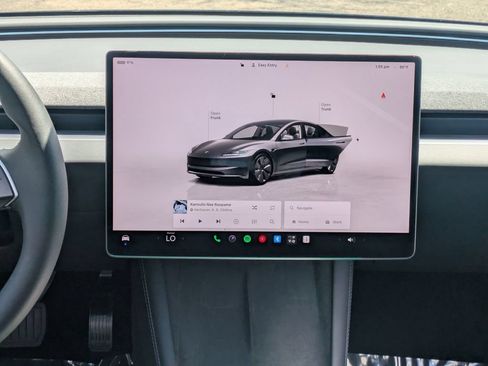 Used 2025 Tesla Model 3 Long Range RWD image 16