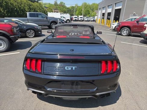 Used 2018 Ford Mustang GT Premium w/ Equipment Group 401A RWD image 6