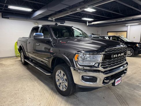 Used 2022 RAM 3500 Limited image 3