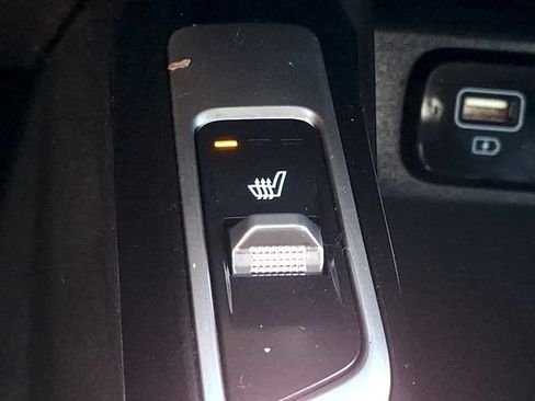 Used 2021 Kia Sorento S w/ Panoramic Sunroof Package FWD image 23