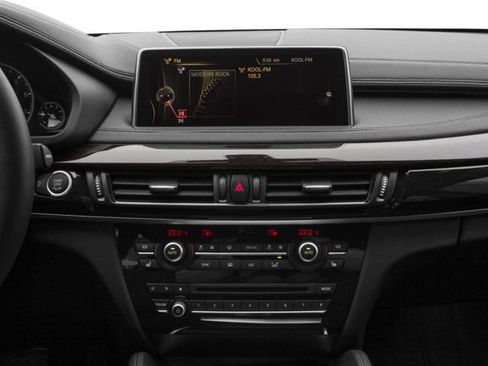 Used 2017 BMW X6 xDrive35i AWD/4WD image 9