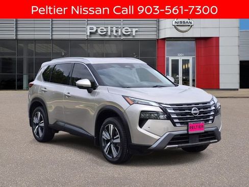 Certified 2025 Nissan Rogue SL FWD image 1